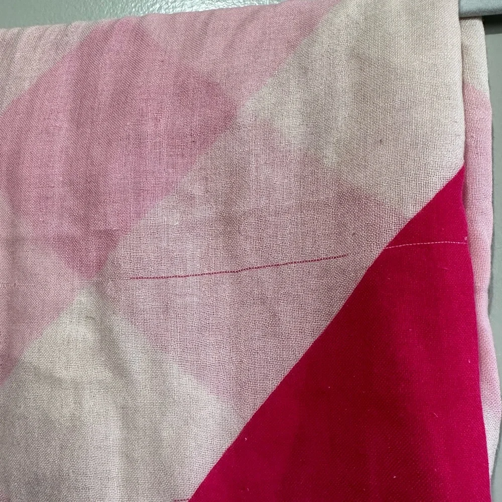 Vineyard Vines Pink & White Chevron Print Scarf